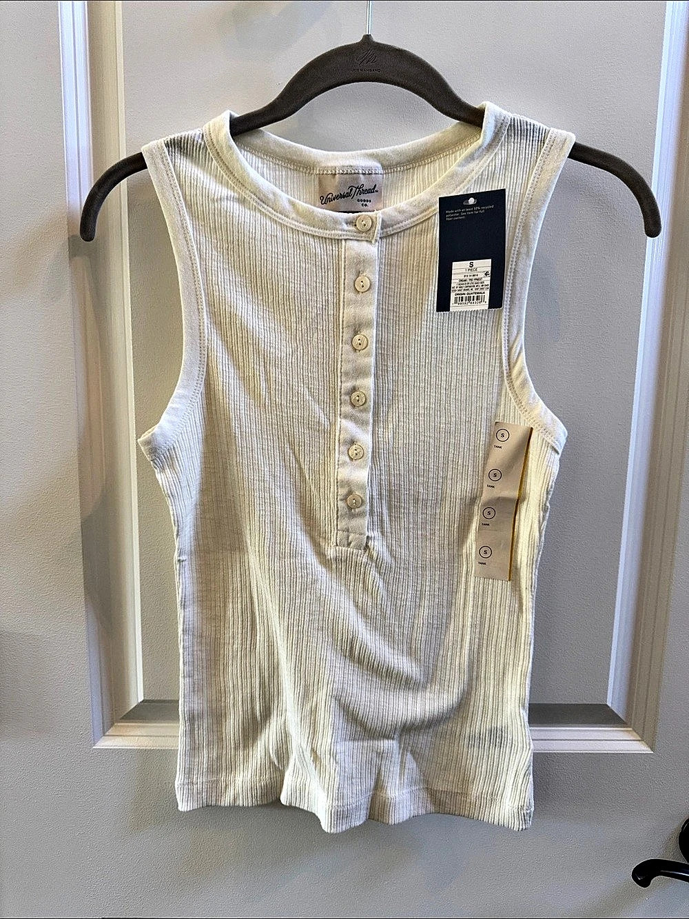 Universal Thread Ribbed Henley Tank Top Cream Small NWT